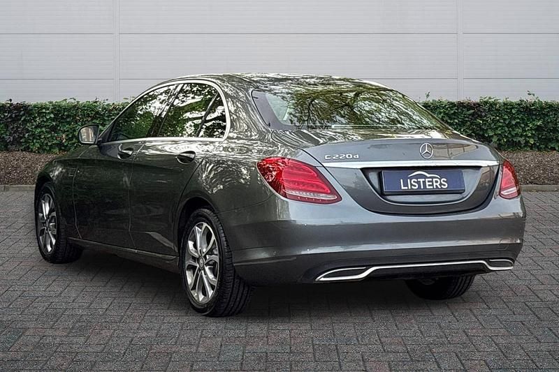 Begagnad Mercedes C220 2016 Grå Sedan