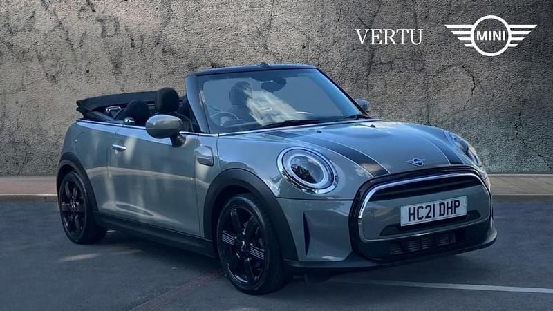 Grey Used 2021 Mini Cooper Classic Hatchback | £18,885 (Fair price) - Image 1/4