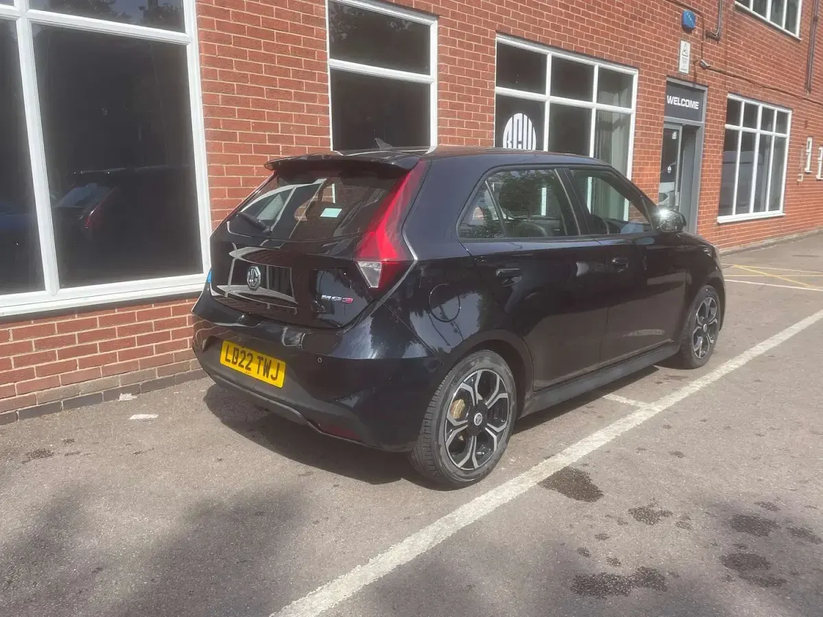 Used MG MG3 Exclusive 106 HP (77 kW) 2022 Black Hatchback