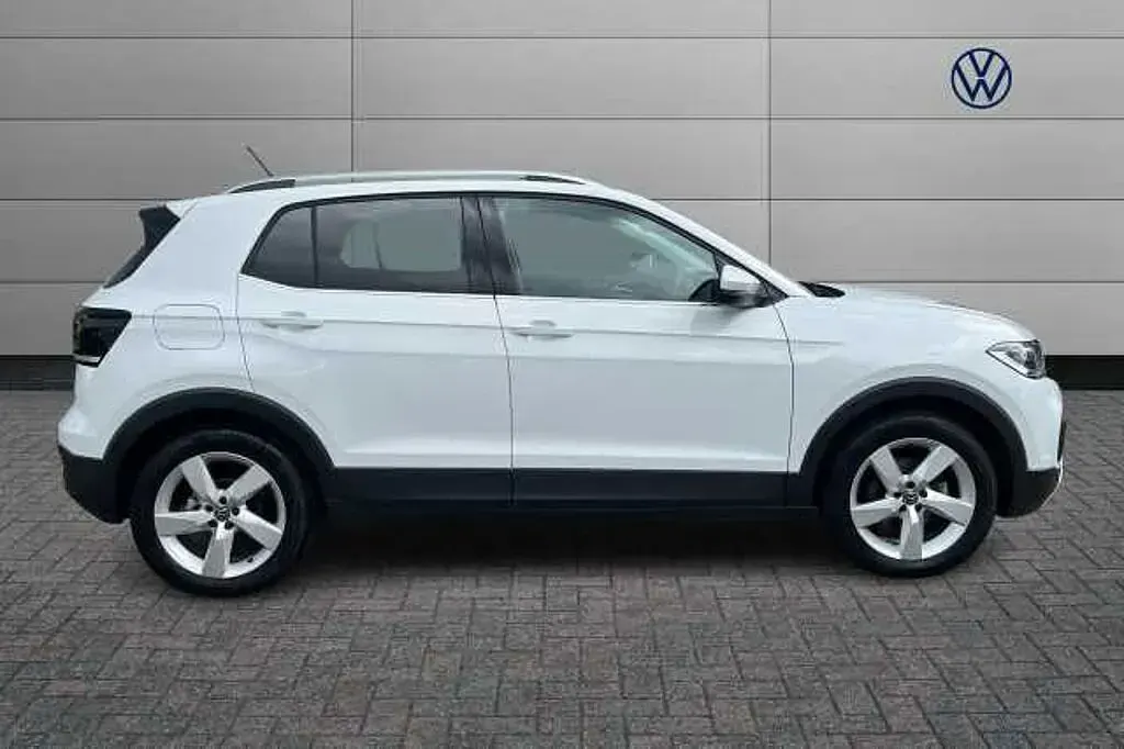 Used VW T-Cross SEL 150 HP (110 kW) 2022 White SUV
