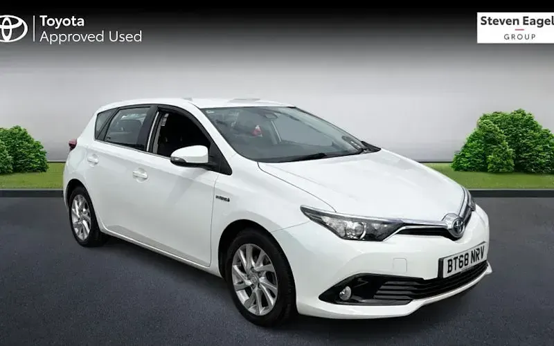 Used Toyota Auris Hybrid 136 HP (100 kW) 2019 Hatchback