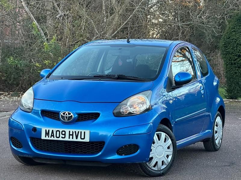 Blue Used 2009 Toyota Aygo Hatchback | £995 (Fair price) - Image 1/4