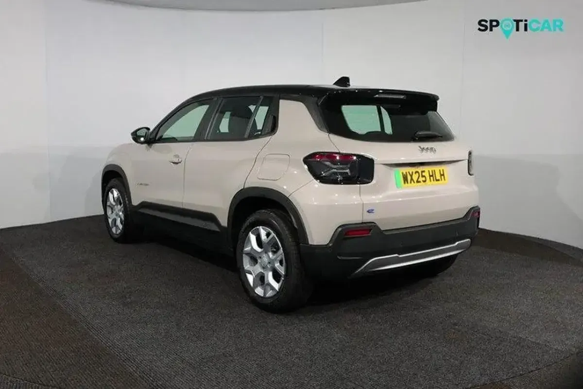 Used Jeep Avenger EV Summit 113 kW (154 HP) 2025 SUV