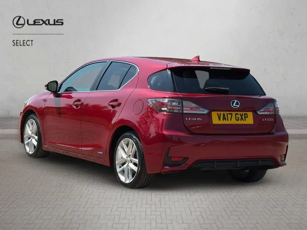 Used Lexus CT200h 2017 Red Hatchback