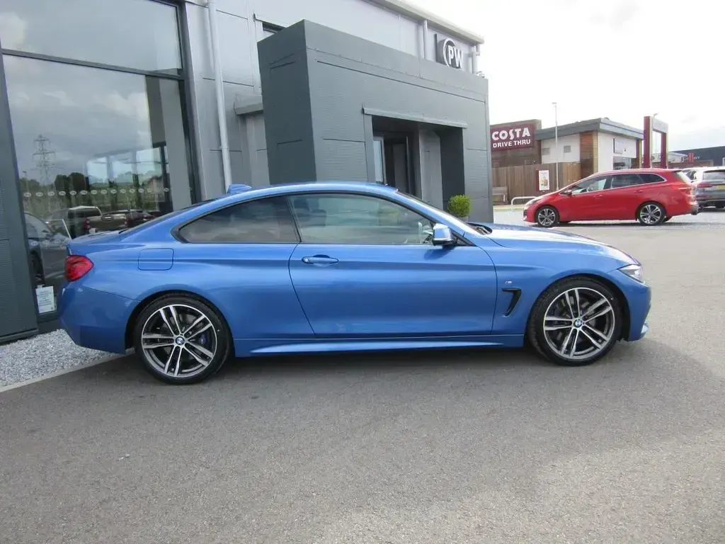 Used BMW 430 M Sport 258 HP (189 kW) 2019 Blue Coupe