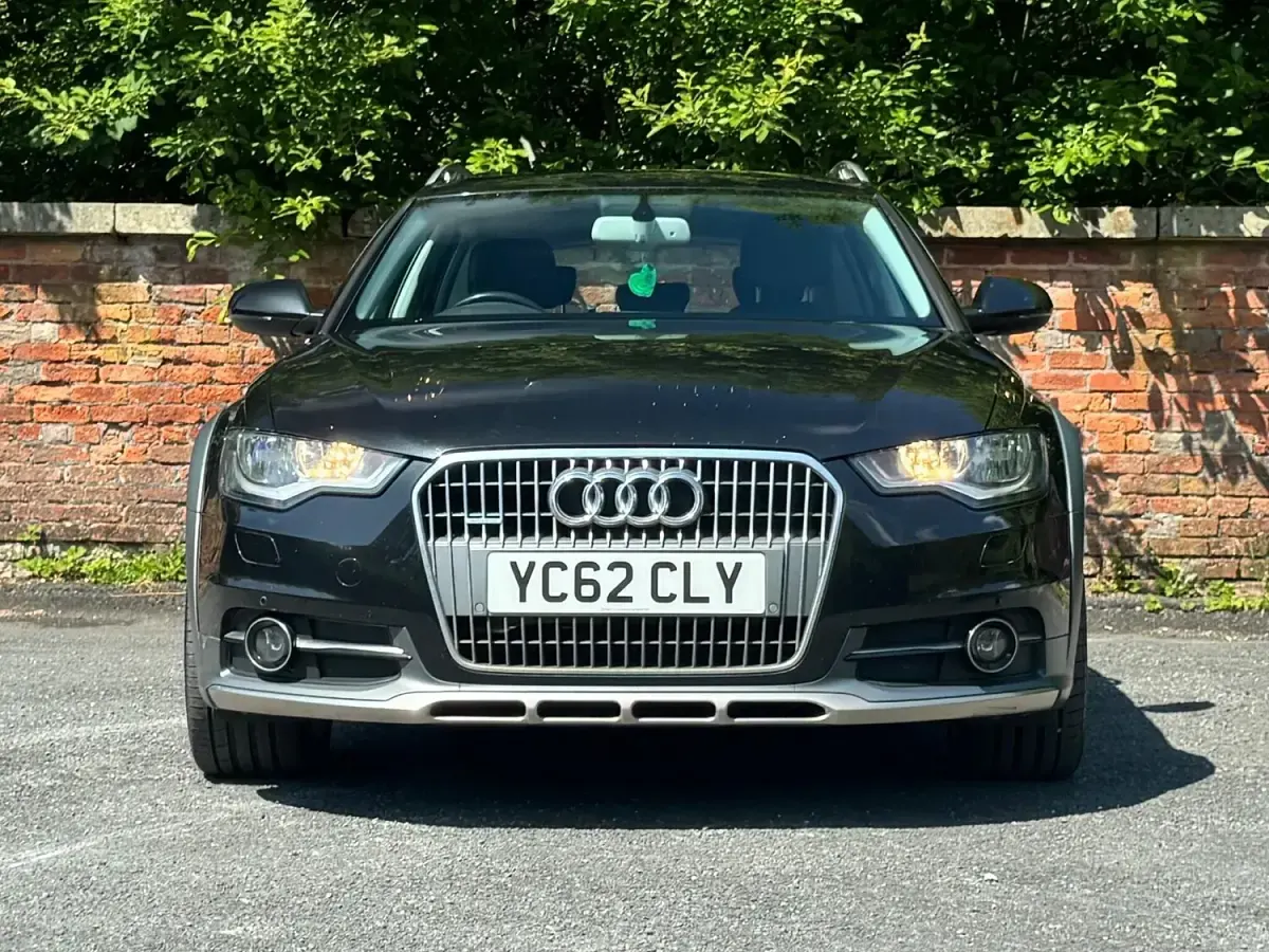 Used Audi A6 Allroad Business 2012 Black Estate