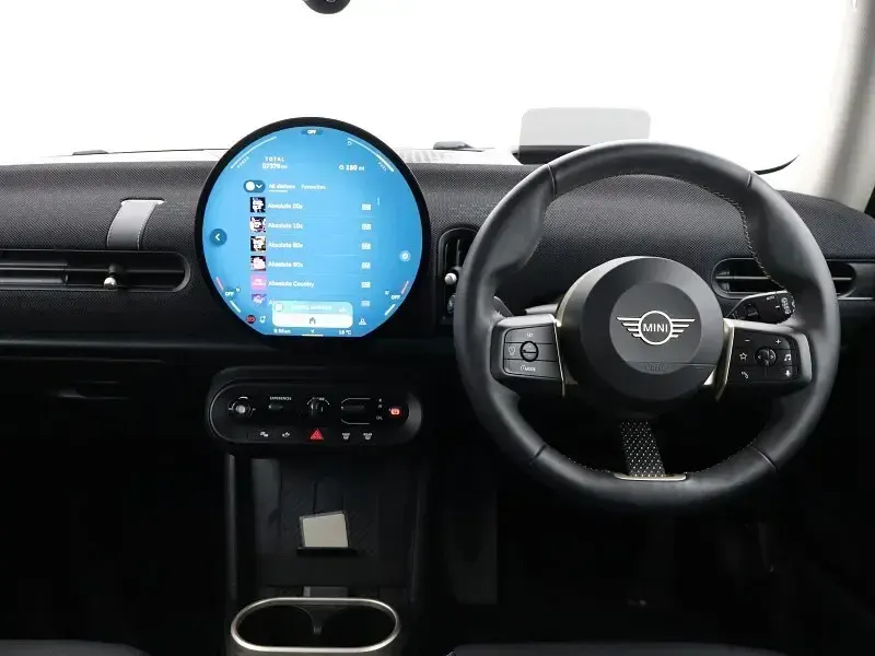 Used Mini Cooper S Classic 201 HP (147 kW) 2025 Black Hatchback