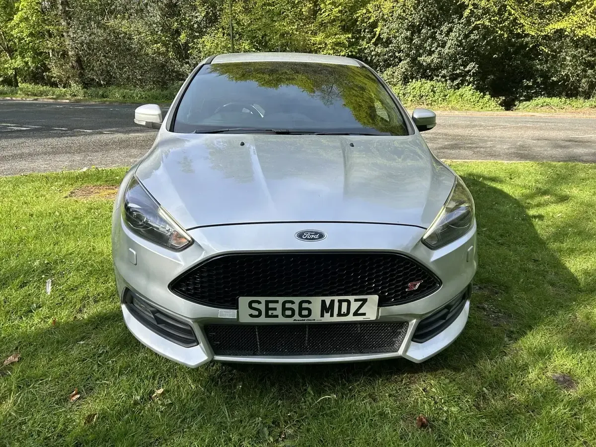 Used Ford Focus ST 2017 Silver Hatchback