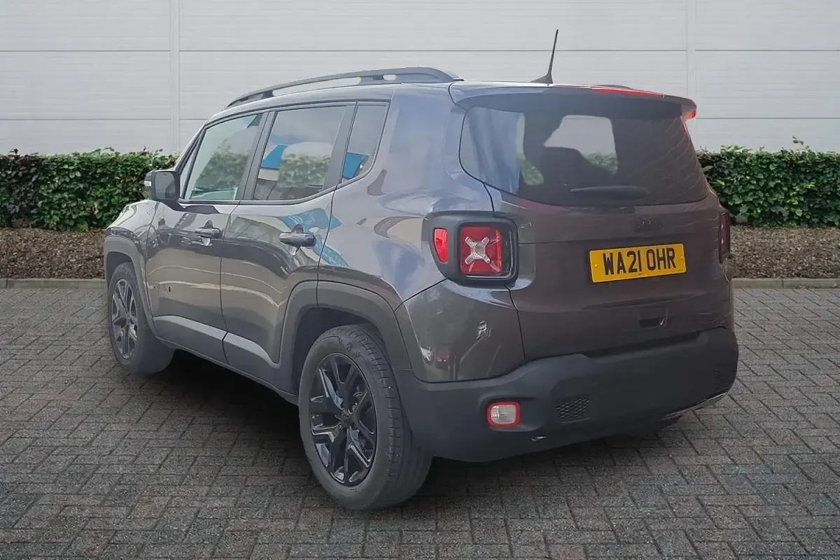 Used Jeep Renegade Night Eagle 120 HP (88 kW) 2021 Metallic  graphite grey SUV