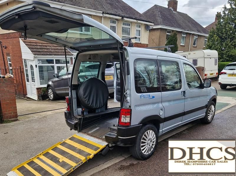 Used Peugeot Partner 2009 Silver MPV