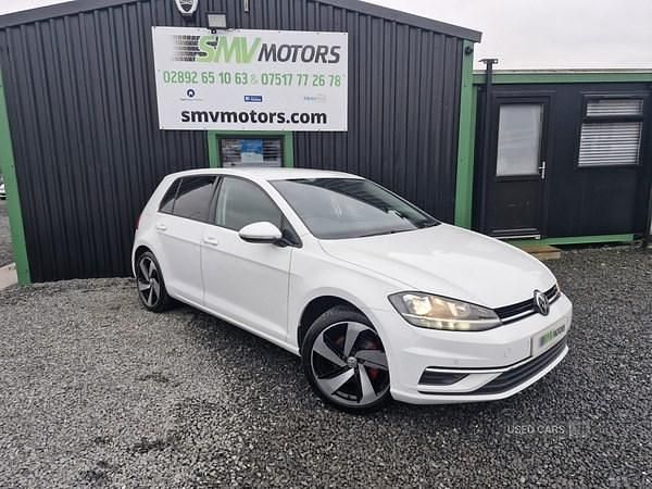 Used VW Golf VII SE 115 HP (84 kW) 2017 White Hatchback