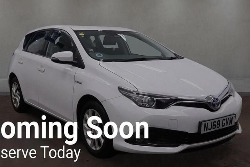 Used Toyota Auris Hybrid 136 HP (100 kW) 2018