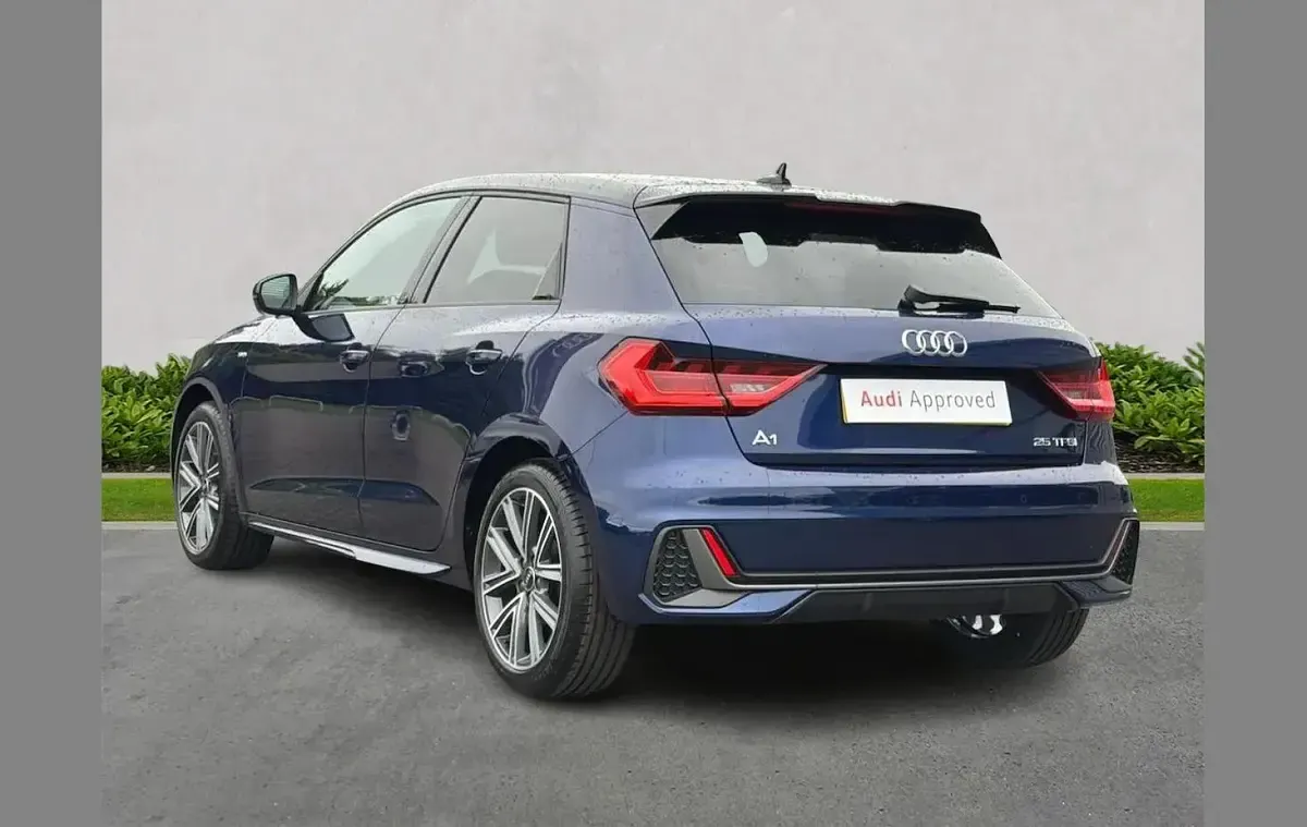 New Audi A1 Black Edition 113 HP (83 kW) 2025 Silver SUV