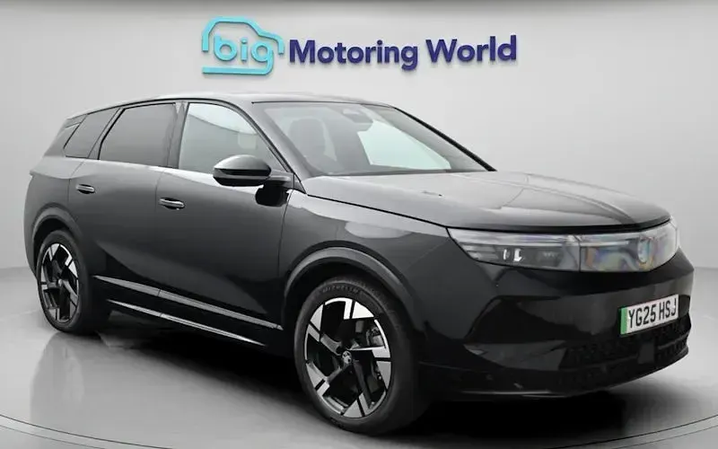 Used Vauxhall Grandland Ultimate 156 kW (213 HP) 2025 SUV