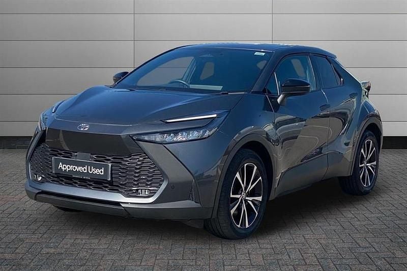 Second-hand Toyota C-HR Design 223 CP (164 kW) 2024 Gri SUV