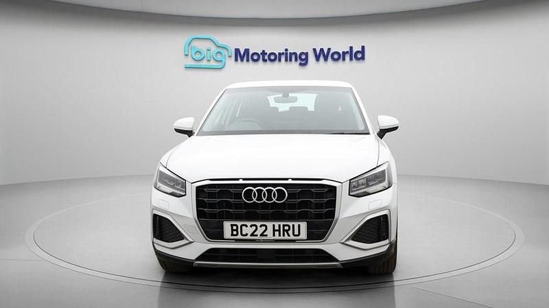 Used Audi Q2 Sport 110 HP (80 kW) 2022 White SUV