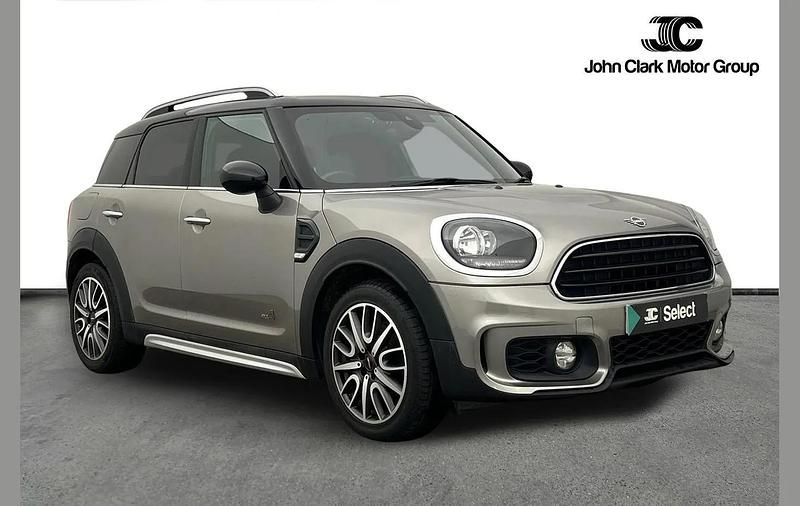 Used Mini Cooper D Countryman Sport 148 HP (108 kW) 2019 Silver SUV
