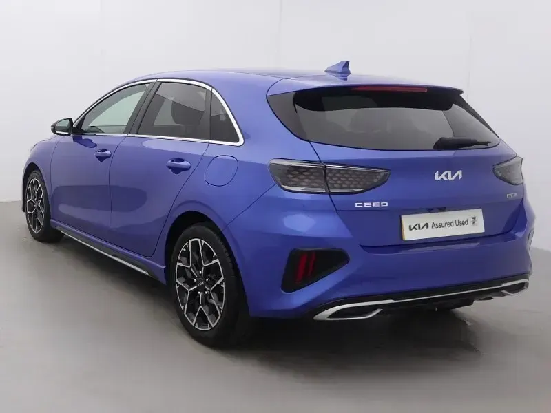 Used Kia Ceed GT-Line 138 HP (101 kW) 2024 Blue Hatchback