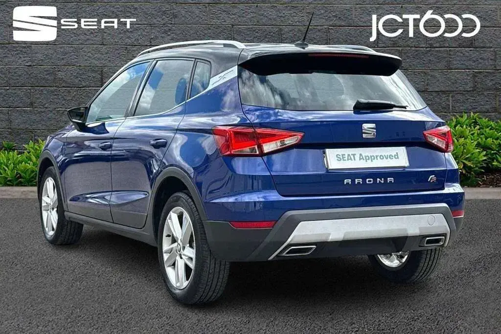 Used Seat Arona FR 113 HP (83 kW) 2019 Blue SUV