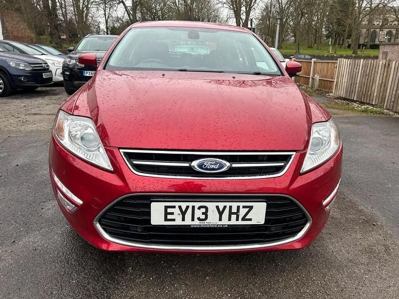 Used Ford Mondeo Titanium X 140 HP (102 kW) 2013 Red Hatchback