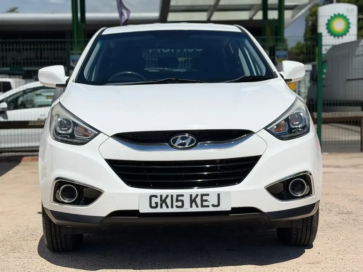 Used Hyundai ix35 115 HP (84 kW) 2015 White SUV