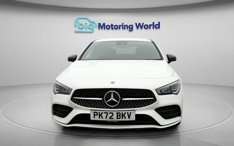 Used Mercedes CLA180 Executive 136 HP (100 kW) 2022 White Sedan
