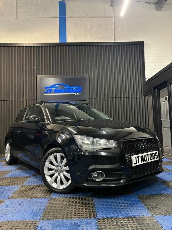 Used Audi A1 Sport 105 HP (77 kW) 2012 Black Hatchback