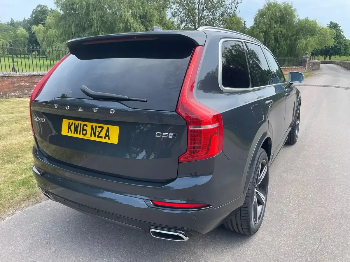 Used Volvo XC90 R-Design 2016 Grey SUV