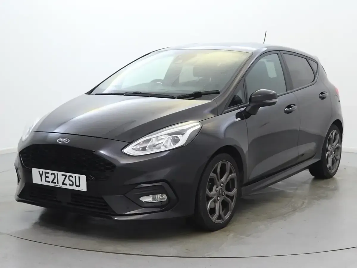 Usado Ford Fiesta ST-Line 95 HP (69 kW) 2021 Preto Citadino