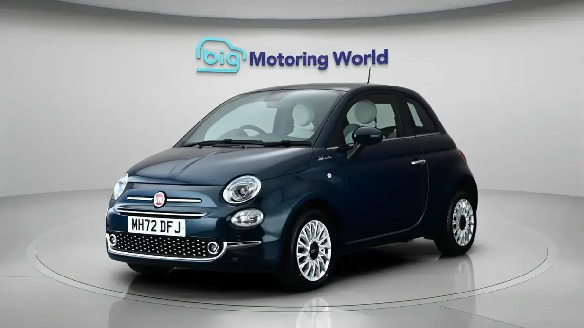 Used Fiat 500 Dolcevita 69 HP (50 kW) 2022 Blue Hatchback