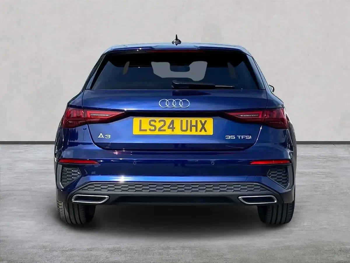 Used Audi A3 Sportback S-Line 150 HP (110 kW) 2024 Blue Hatchback