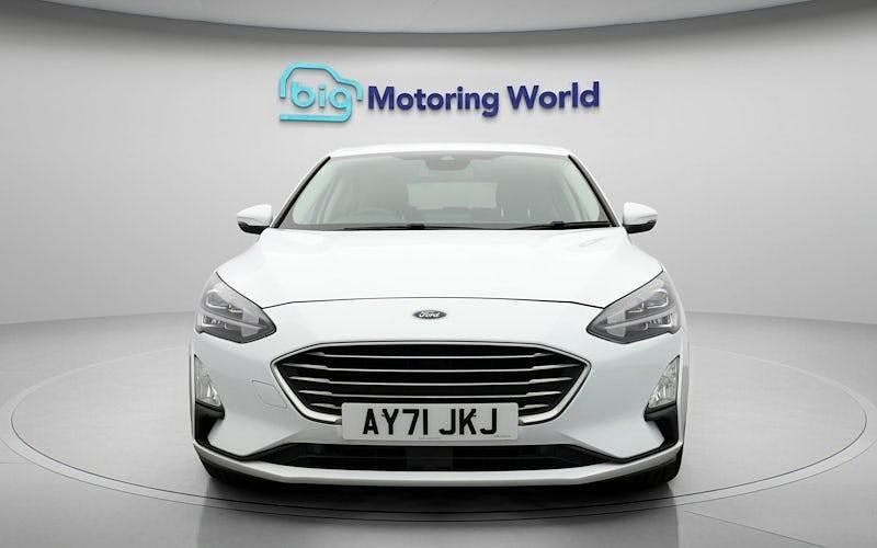 Used Ford Focus Titanium X 155 HP (114 kW) 2021 White Hatchback