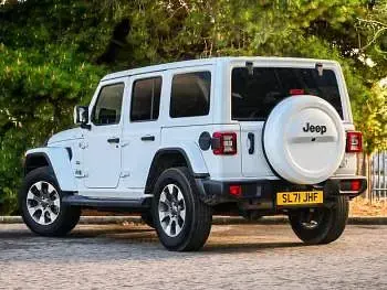 Begagnad Jeep Wrangler Overland 268 HK (197 kW) 2021 Vit SUV