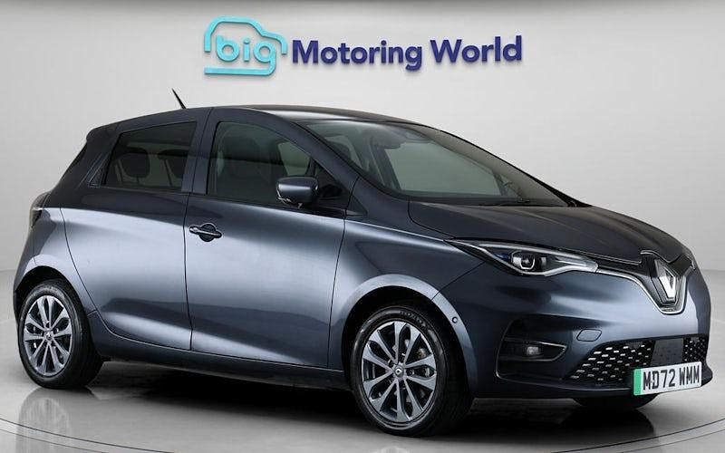 Used 2022 Renault Rapid GT-Line Hatchback | £11,900 (Fair price) - Image 1/4