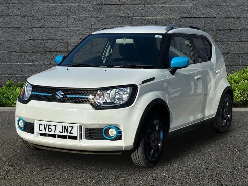 Usado Suzuki Ignis SZ-T 90 HP (66 kW) 2017 Branco SUV