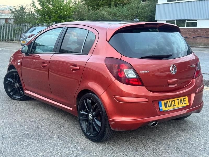 Second-hand Vauxhall Corsa Edition 2012 Portocaliu Hatchback