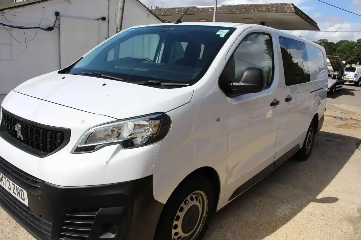 Used Peugeot Expert Premium 2023 White Van