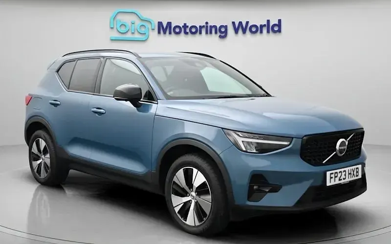 Used Volvo XC40 Plus 211 HP (155 kW) 2023 SUV