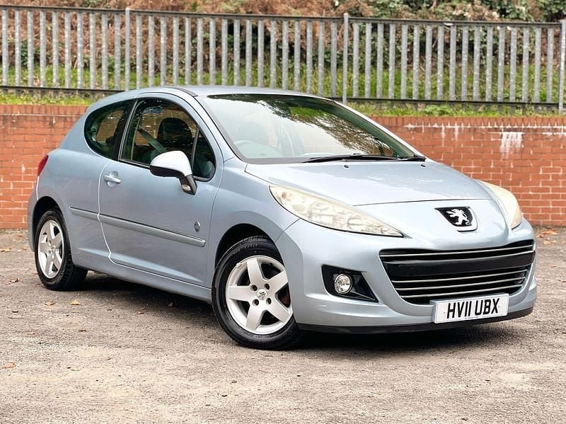 Blue Used 2011 Peugeot 207 Envy Hatchback | £2,495 (Fair price) - Image 1/4