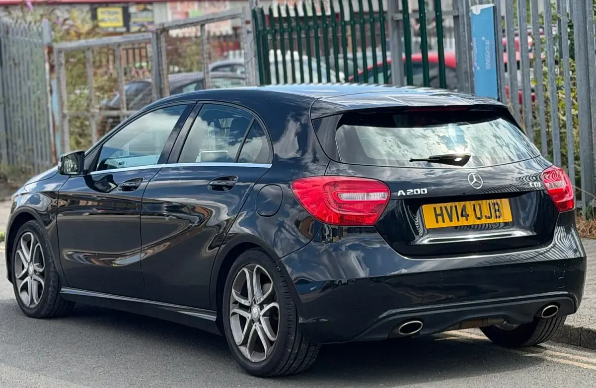 Used Mercedes A200 136 HP (100 kW) 2014 Black Hatchback