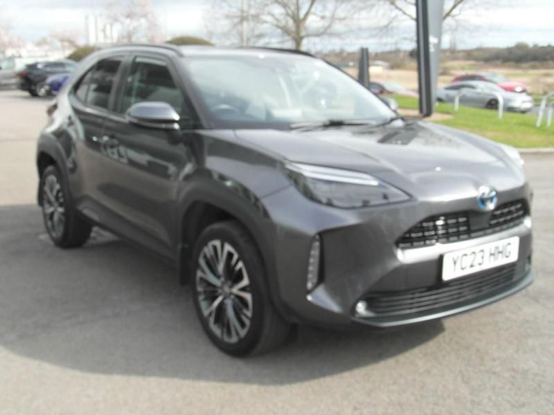 Used Toyota Yaris Hybrid 130 HP (95 kW) 2023 Grey Hatchback
