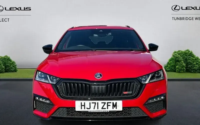 Used Skoda Octavia vRS 245 HP (180 kW) 2024 Estate