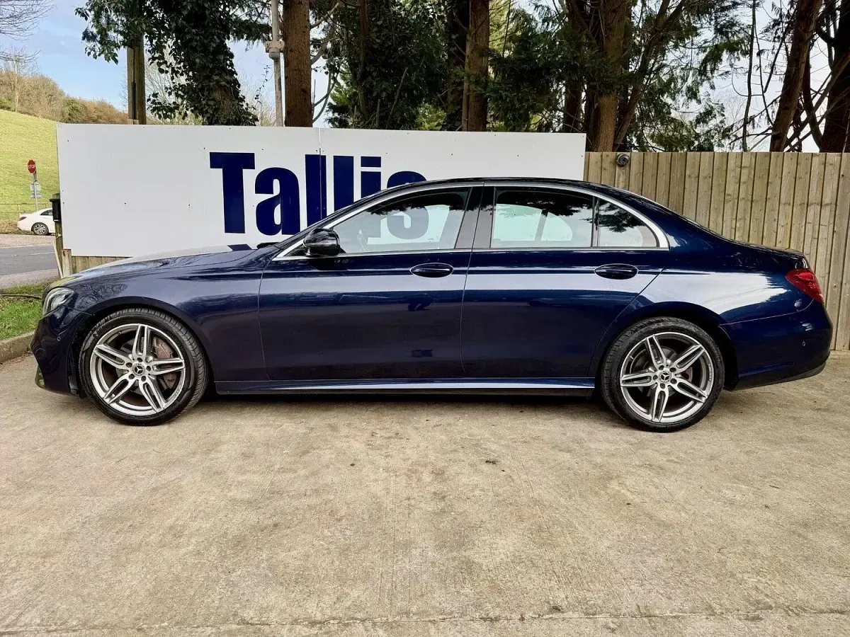 Used Mercedes E220 AMG line 2017 Blue Sedan