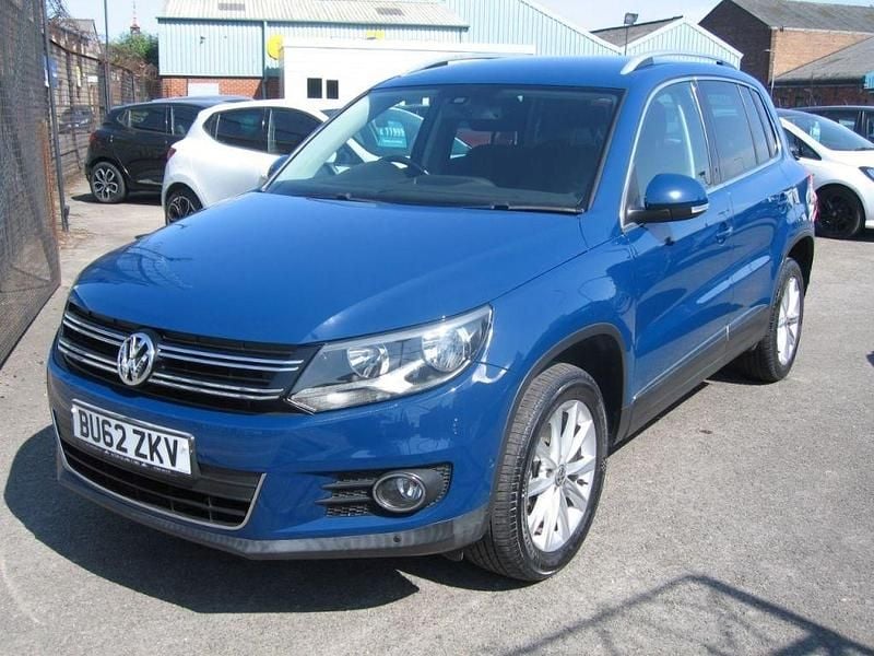 Used VW Tiguan SE 140 HP (102 kW) 2012 Blue SUV