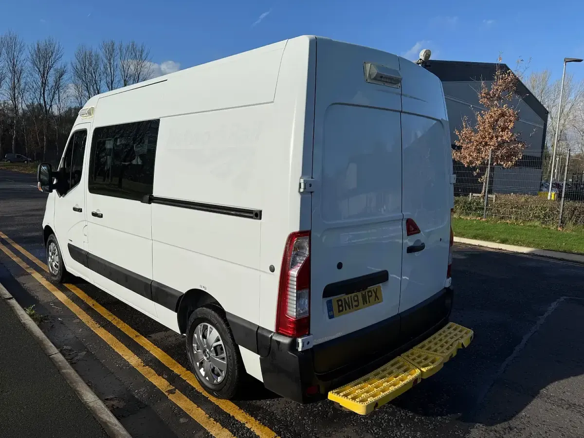 Used Vauxhall Movano 130 HP (95 kW) 2019 White MPV