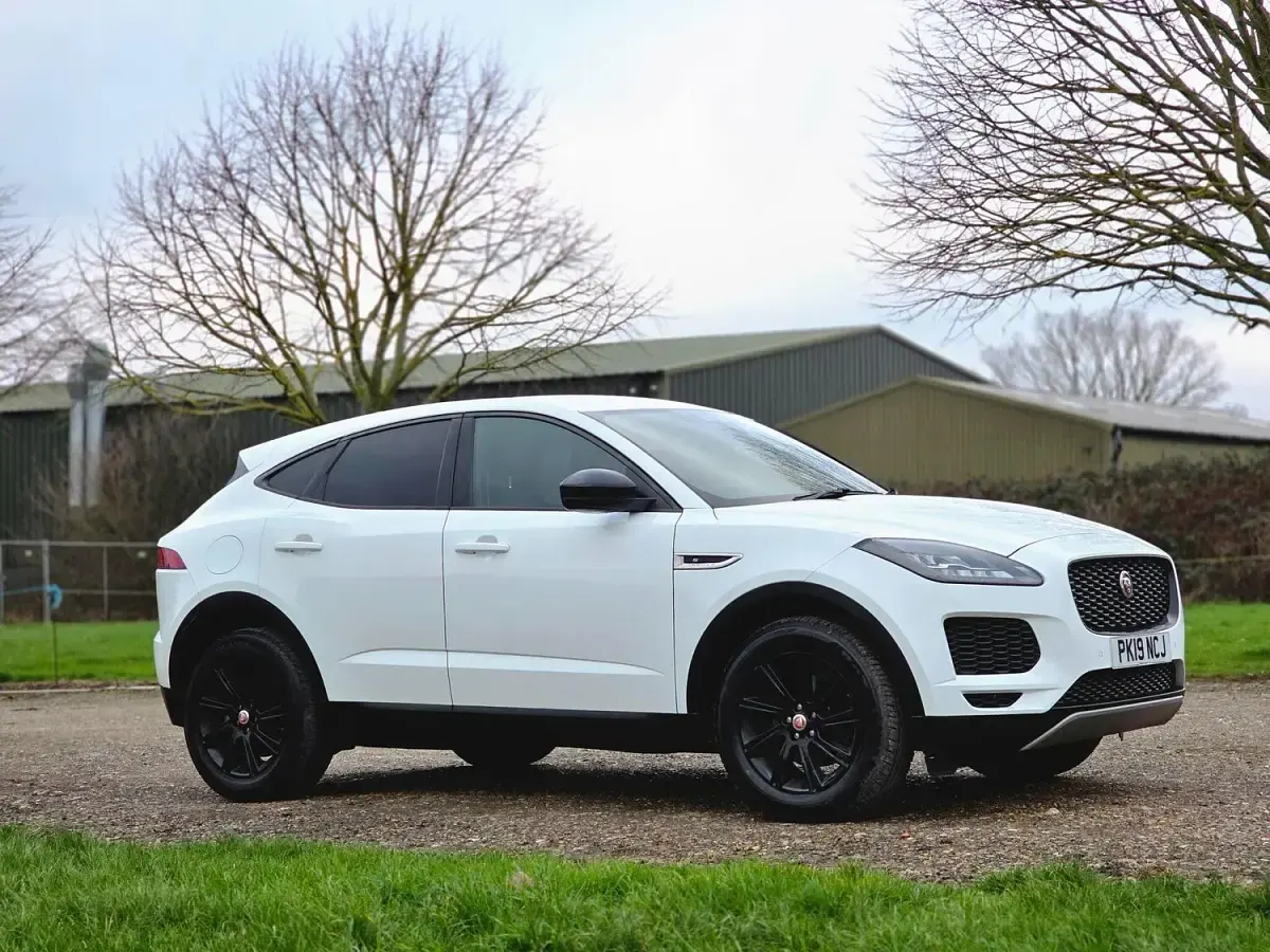 Used Jaguar E-Pace S 180 HP (132 kW) 2019 White SUV