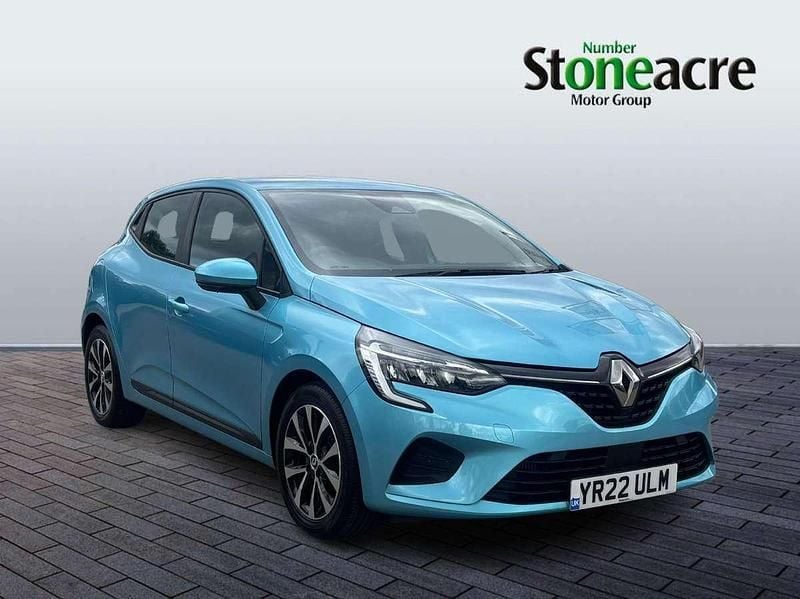 Blue Used 2022 Renault Clio V Iconic Hatchback | £11,900 (Good price) - Image 1/4