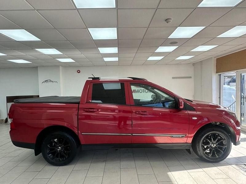 Used Ssangyong (KGM) Musso 181 HP (133 kW) 2019 Red Pickup