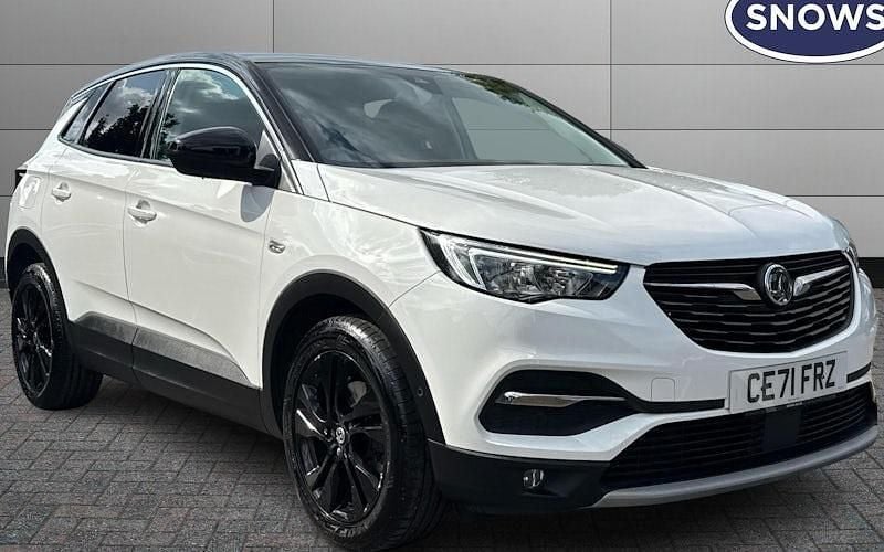 White Used 2021 Vauxhall Grandland X SRi SUV | £10,514 (Good price) - Image 1/4