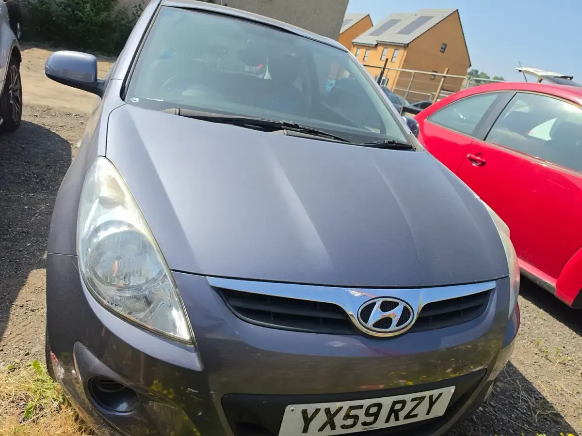 Used Hyundai i20 Comfort 99 HP (72 kW) 2009 Grey Hatchback